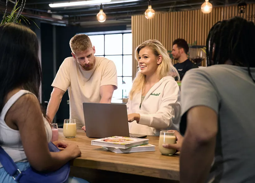 li-coach-customers-nutrition-club