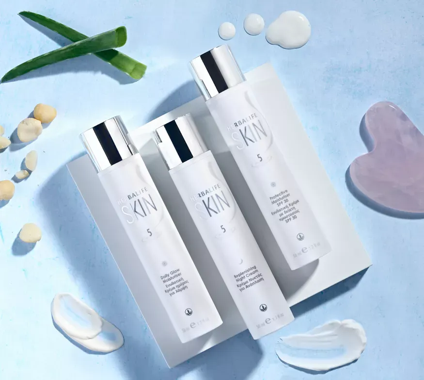 SKIN Feuchtigkeitscreme für strahlende Haut 50 ml – Bild 2